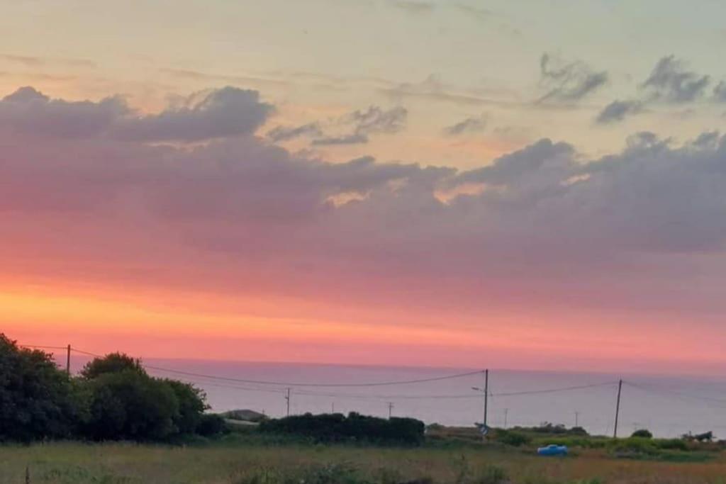 Sunset Place Lower Boscaswell 外观 照片